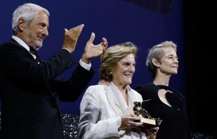 سينما المخرجة الإيطالية ليليانا كافاني تتوج بالأسد السينمائي