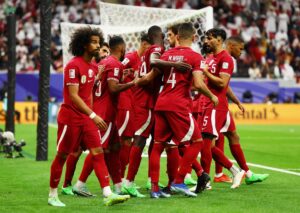 فرحة الجمهور القطري بالتأهل إلى النهائي