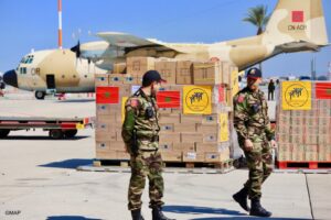 المغرب يرسل إعانات غذائية برا لغزة