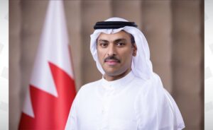 الدكتور رمزان النعيمي، وزير الإعلام البحريني الدكتور رمزان النعيمي، وزير الإعلام البحريني