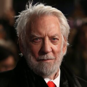   النجم الكندي Donald Sutherland