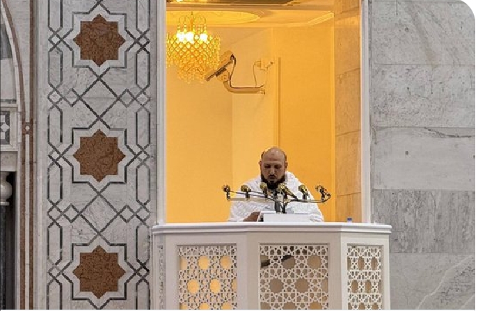 الشيخ المعيقلي بمسجد نمرة يلقي خطبة عرفة