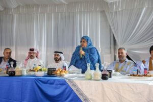 رئيسة جهة نواكشوط تدعو ضيوف مهرجان نواكشوط السينمائي لحفل عشاء بمنتجع سياحي فاخر