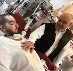 الوليد بن خالد بن طلال شافاه الله وعافاه