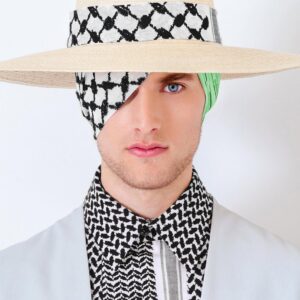 المصمم العالمي عزيز بكاوي