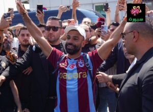 طرابزون سبور يعلن رسمياً التعاقد مع محمد صلاح وينشر ظهوره الأول بقميص الفريق التركي