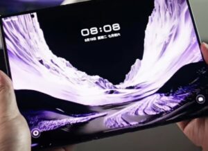 تقنية /تكنولوجيا شركة هواوي تطلق هاتفها القابل للطي Mate XT 2 بشاشة لوحية وشريحة Kirin 9050 Pro